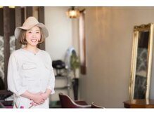 経験豊富なスタッフが在籍！カラーのスペシャリストが貴方だけの特別なカラーをご提案致します。[伊丹駅]