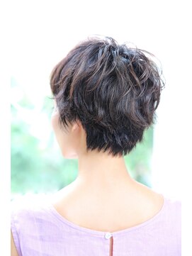 アエレ(Aere) 【Aere池袋】☆大人可愛い×ショート×エアリー☆小林正重