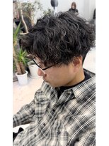 ネオン(NEON)&nbsp;ツイストスパイラルパーマ