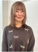 ミルクティーベージュ ハイトーン 姫カットレイヤー ブリーチ