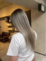 サニー 渋谷(SUNNY) バレイヤージュ、ハイライト、レイヤーロング、グレーベージュ