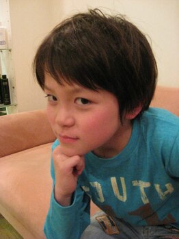 ホワッツニュー 野方店(WHAT'S NEW)の写真/【小学生以下カット¥2500】キッズカットが人気のサロン♪イメチェンしてクラスの人気者に!