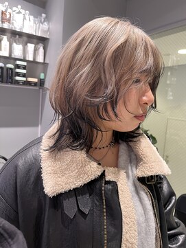 ヴァイス 新宿店(VAICE) ベージュデザイン