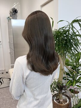 オリーブベージュ【YUKA】