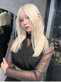 抜きっぱなしホワイトブロンドヘア/原宿/表参道/ケアブリーチ