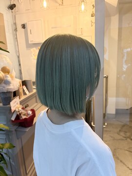 フリーナ(Frina) エメラルドカラー*