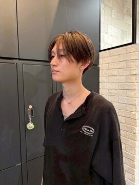 ザ シー 海老名(The C) センター・カルマ・ツーブロ・中性的・韓国・MIYU/海老名