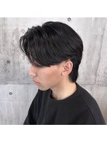 アンダーバー(UNDRvr)&nbsp;韓国風センターパートウルフ