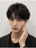韓国風微分けセンターパート刈り上げなしマッシュ無造作ヘア
