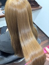 シキオリ(SHIKIORI)&nbsp;どんな髪にも◎サラサラツヤツヤ髪質改善！