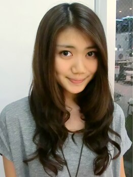 ラ チョッカ 幕張本郷店(la ciocca)の写真/スタイル自由自在の形状記憶デジタルカール！毎朝のスタイリングも楽々に☆髪に負担が少ない施術も◎！