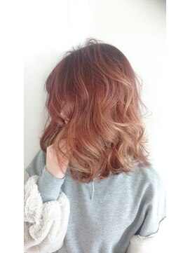 シーデン(C-den) 切りっぱなし×ウェーブ×外国人風×イルミナカラー×ピンク