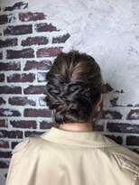 ワンポイント ウィズ パリス(One Point with Paris)&nbsp;編み込みシニヨン