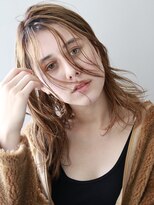 フリップビーアヴェダ(FLIP B AVEDA)&nbsp;本八幡×千葉美容院×市川×秋を楽しむミディアムスタイル