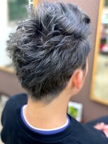 ローシュヘアー(Rosh hair) グレイッシュツーブロックショート