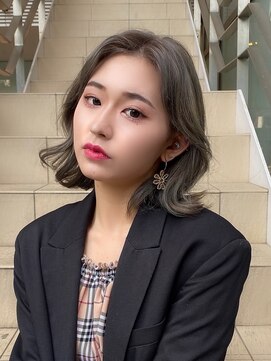 アールプラスヘアサロン(ar+ hair salon) シルバーベージュ