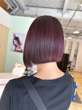 チアー(Cheer) 切りっぱなしボブ