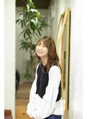 セミロングヘア×ゆるふわ巻き
