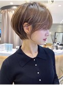 大人可愛いショートボブ/ベージュ