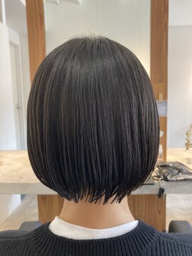 ヒストリア(HISTORIA) ミニボブヘアースタイル