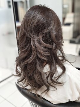 ヘアースタジオ ジェイワン(hair studio J ONE) 30代40代50代60代 脱白髪染め 白髪ぼかし トーンダウンカラー