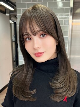 ハウス 表参道(HUIS) 艶髪オリーブベージュ×レイヤーカット