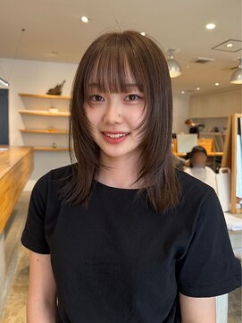 顔まわりカット/レイヤーカット/セミロング/モカベージュ