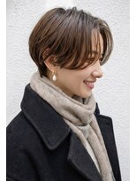 レガリタ(Regarita)&nbsp;【シフォンベージュ×ハンサムショート】