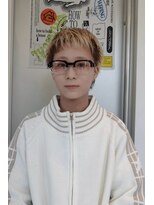 ウーズ ハラジュク(Ooze.HARAJUKU) ハッシュカットグレージュデザインカラーツートーンカラー原宿
