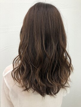 アメリ(Ameri) -Ameri-セピアベージュ（白髪有）