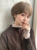 キラ 渋谷(KILLA)&nbsp;大人ショート 小顔 ベージュカラー イルミナカラー ボブ