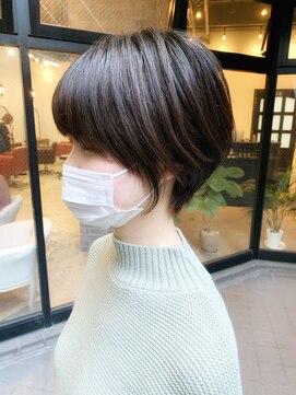 ショートオンリーサロントス(short only salon TOSS) 暗髪くびれショートボブ