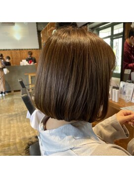 コレット(COLETTE) ボブ　地毛風ストレート