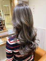 ネオリーブ クタ 町田店(Neolive kuta)&nbsp;【Neolive　Kuta】ロング×ハイライト【町田/町田駅】