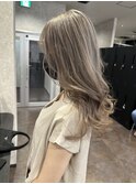 ホワイトベージュ