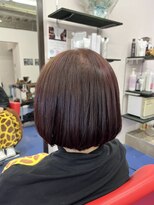 カットベーススズカ(CUTBASE SUZUKA)&nbsp;大人女性のボブスタイル