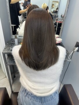 オズ 郡山桑野店(OZ) イメチェンハッシュカットフルバング似合わせレッドブラウン