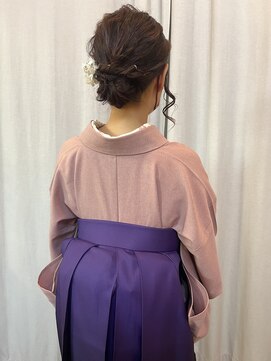 エン(EN) 綺麗め袴スタイル