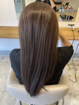 エム(emu) 髪質改善30代40代50代/似合わせ大人可愛い叶えます/ロング