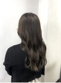 グレージュカラー