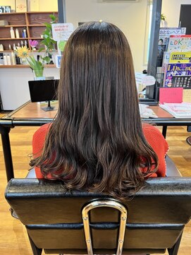 ラタ(raTa) こて巻き風パーマ