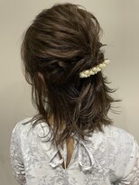 ブゾン(buZon)&nbsp;【buZonブゾン】ねじりハーフアップ