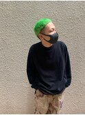 ボウズ×蛍光グリーン