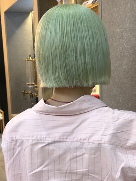 ロンド 表参道店(Lond) ブリーチ ケアブリーチ ダブルカラー ミントグリーン