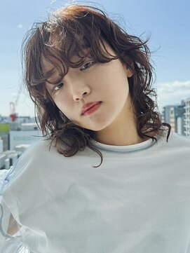 ラモードイワイインターナショナル(La Mode IWAI international) 抜け感くせ毛風ミディ×シアーブラウン