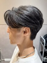 シーク 八王子(CHIC)&nbsp;フェザーセンターパート ニュアンスパーマ/men's【八王子】