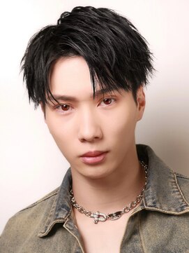 クロト 福岡本店(KUROT) 黒髪ラフアップバングショート