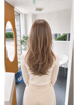 ビーアップヘアー(be:up hair) 韓国風ロングレイヤー×ブリーチベージュカラー