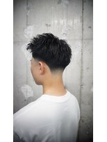 チルチェア 池袋(CHILL CHAIR)&nbsp;テーパーフェード×スパイキーショート<池袋/バーバー>