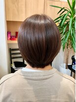 ウイ バイ ファースト 北四番丁店(u'i by first)&nbsp;大人女性におすすめ♪ツヤ感たっぷりの丸みショートボブ